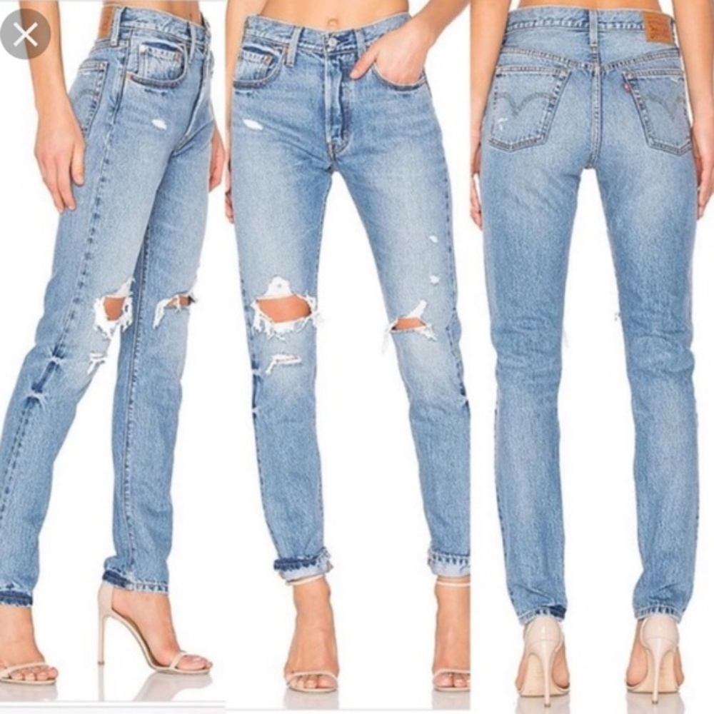 NWOT Distressed High Rise 501 Levi's *EXCLUDED - Picture 5 of 5